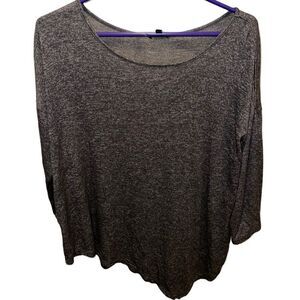 The Limited grey light weight tunic sweater size large‎